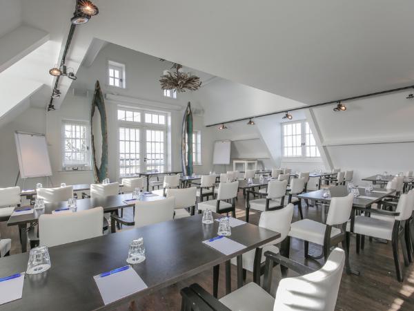Afbeelding 9 van Fletcher Hotel-Restaurant Nautisch Kwartier gevestigd in de plaats Huizen in de provincie Noord-Holland geeft inzicht in de mogelijkheden van de vergaderlocatie.