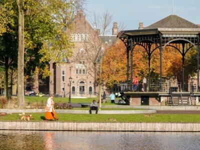 Afbeelding 4 van Rewire gevestigd in de plaats Amsterdam in de provincie Noord-Holland geeft inzicht in de mogelijkheden van de vergaderlocatie.