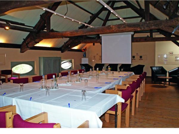 Afbeelding 3 van Fletcher Hotel-Restaurant Kasteel Erenstein gevestigd in de plaats Kerkrade in de provincie Limburg geeft inzicht in de mogelijkheden van de vergaderlocatie.