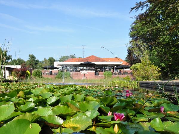 Deze afbeelding van Resort Bad Boekelo gevestigd in de plaats Boekelo in de provincie Overijssel is de profielfoto van de vergaderlocatie.