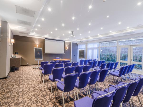 Afbeelding 4 van Bilderberg Hotel De Keizerskroon gevestigd in de plaats Apeldoorn in de provincie Gelderland geeft inzicht in de mogelijkheden van de vergaderlocatie.
