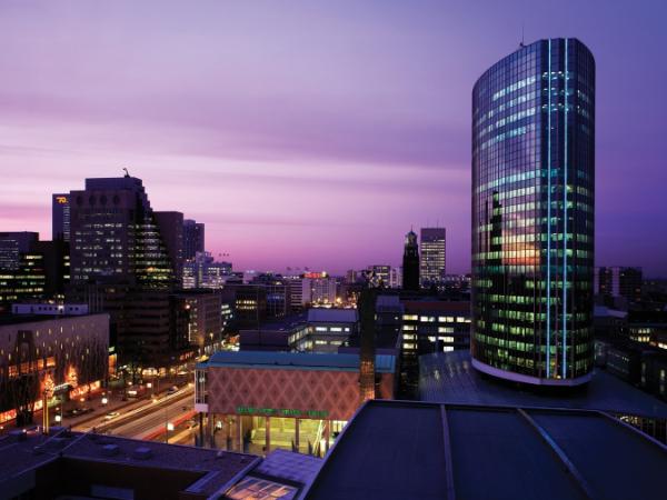 Deze afbeelding van Postillion Hotel & Convention Centre WTC Rotterdam gevestigd in de plaats Rotterdam in de provincie Zuid-Holland is de profielfoto van de vergaderlocatie.