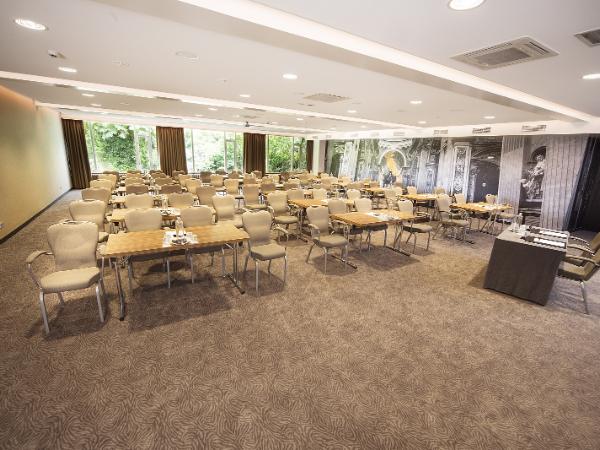 Afbeelding 3 van Hotel De Bilderberg gevestigd in de plaats Oosterbeek in de provincie Gelderland geeft inzicht in de mogelijkheden van de vergaderlocatie.