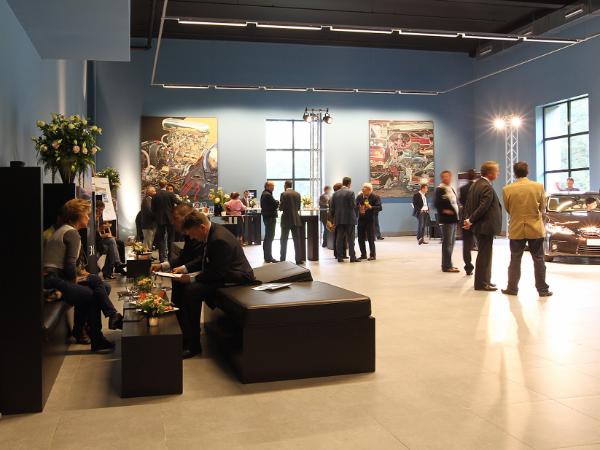 Afbeelding 4 van Louwman Museum gevestigd in de plaats Den Haag in de provincie Zuid-Holland geeft inzicht in de mogelijkheden van de vergaderlocatie.