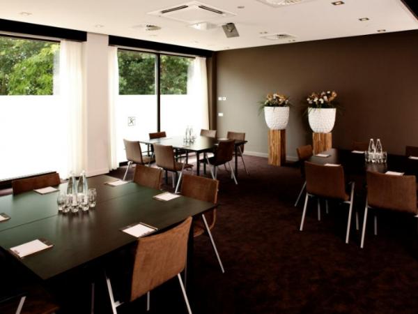 Afbeelding 4 van Fletcher Hotel-Restaurant Stadspark gevestigd in de plaats Bergen op Zoom in de provincie Noord-Brabant geeft inzicht in de mogelijkheden van de vergaderlocatie.