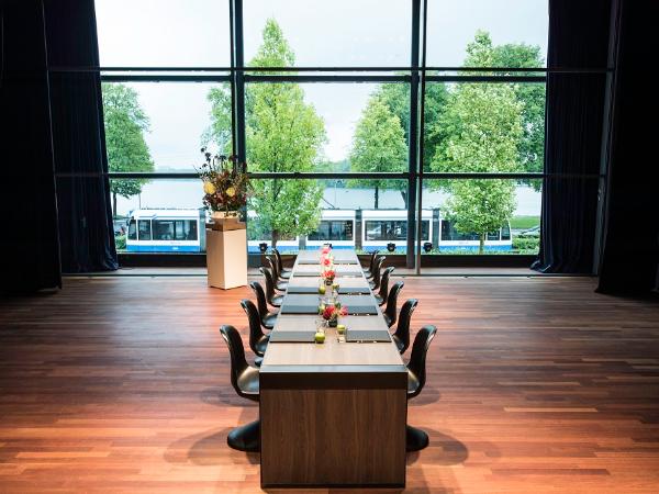 Afbeelding 6 van Meervaart Theater Meetings & Events gevestigd in de plaats Amsterdam in de provincie Noord-Holland geeft inzicht in de mogelijkheden van de vergaderlocatie.