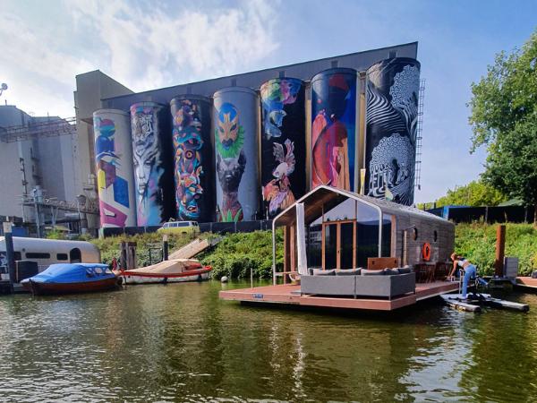 Afbeelding 8 van Wikkelboat gevestigd in de plaats Rotterdam in de provincie Zuid-Holland geeft inzicht in de mogelijkheden van de vergaderlocatie.