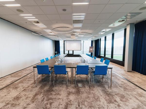 Afbeelding 7 van The Hague Conference Centre  gevestigd in de plaats Den Haag in de provincie Zuid-Holland geeft inzicht in de mogelijkheden van de vergaderlocatie.