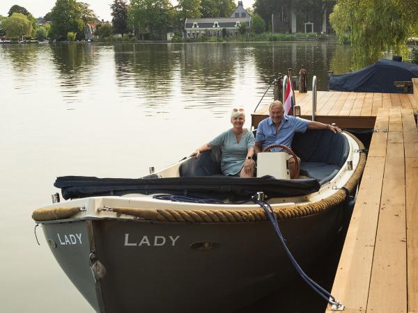 Afbeelding 13 van De Amstel tafel gevestigd in de plaats Ouderkerk aan de Amstel in de provincie Noord-Holland geeft inzicht in de mogelijkheden van de vergaderlocatie.