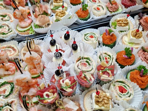Afbeelding 5 van Uw Chef Catering BV gevestigd in de plaats Geldermalsen in de provincie Gelderland geeft inzicht in de mogelijkheden van de meetingdienst.