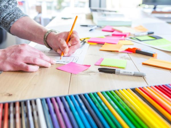 Afbeelding 4 van Strategiefabriek gevestigd in de plaats Amsterdam in de provincie Noord-Holland geeft inzicht in de mogelijkheden van de vergaderlocatie.