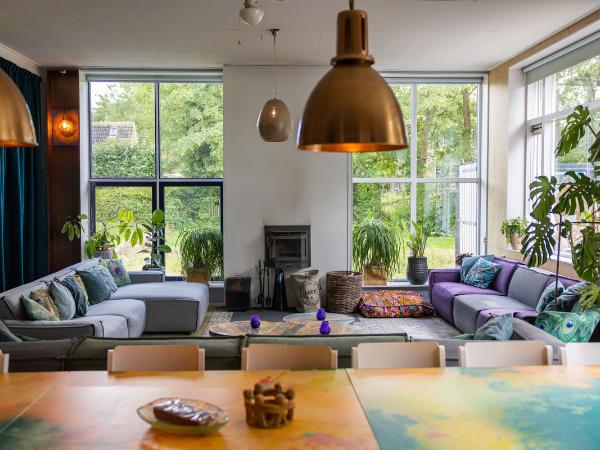 Afbeelding 7 van LOFT Boksum gevestigd in de plaats Boksum in de provincie Friesland geeft inzicht in de mogelijkheden van de vergaderlocatie.